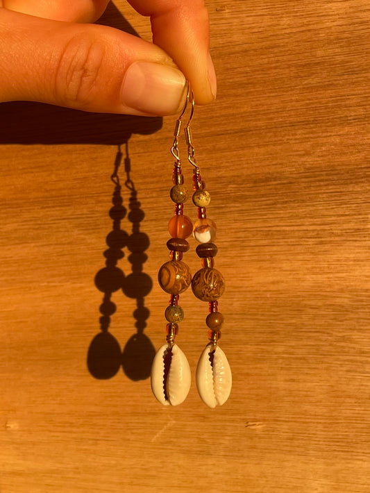 Sandy Cowrie Earrings