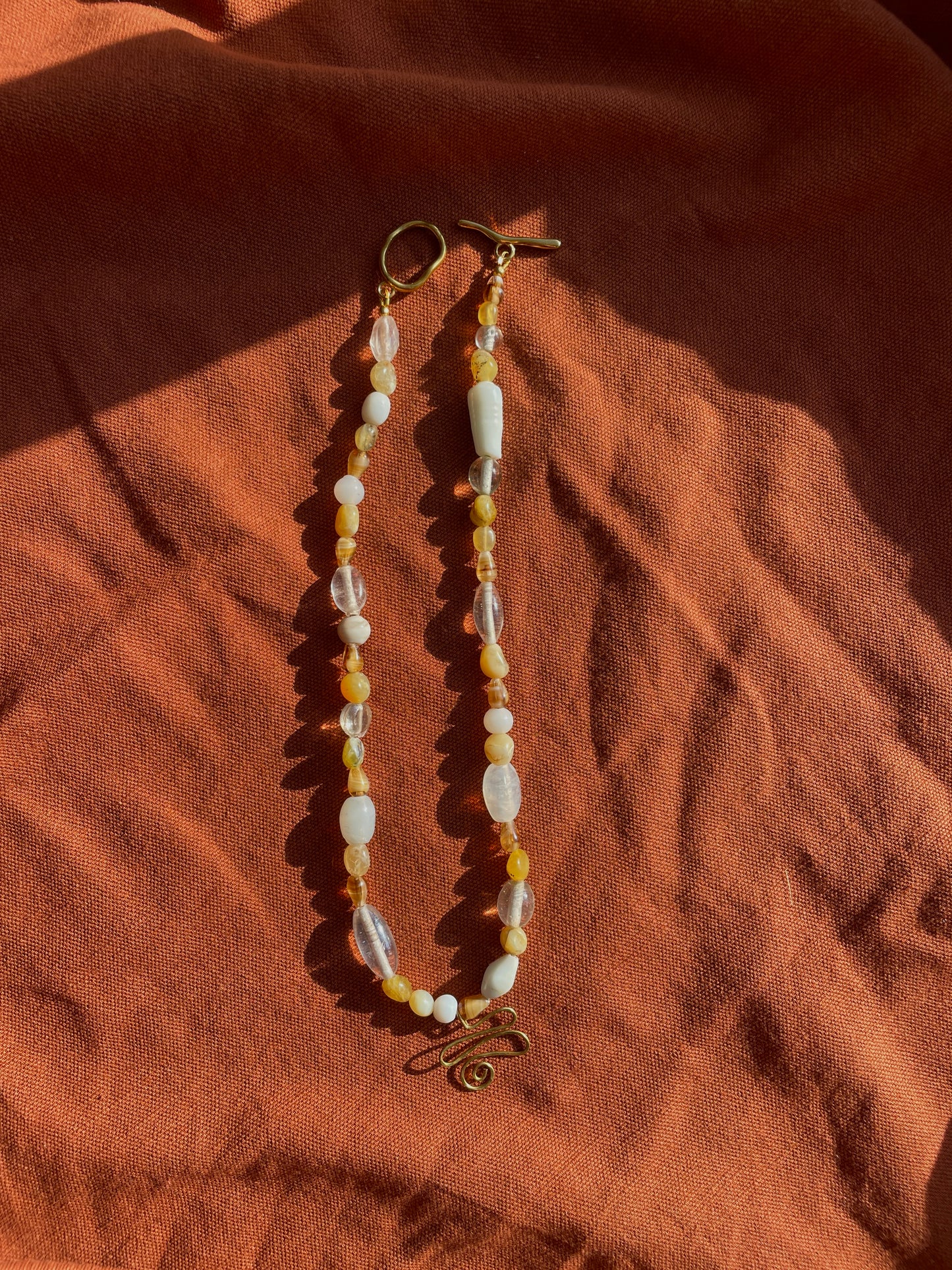 Waviness Lemon Opal Necklace
